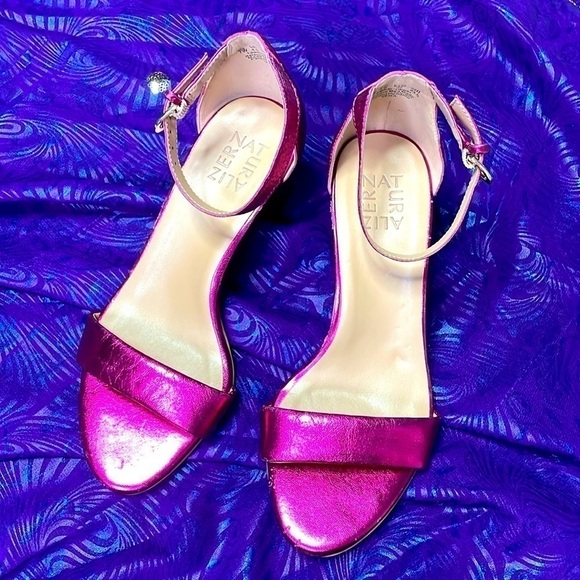 NATURALIZER SANDALS VERA DRESS SHOES Fuchsia Pink Leather Block Heel Metallic 7W - Picture 3 of 14